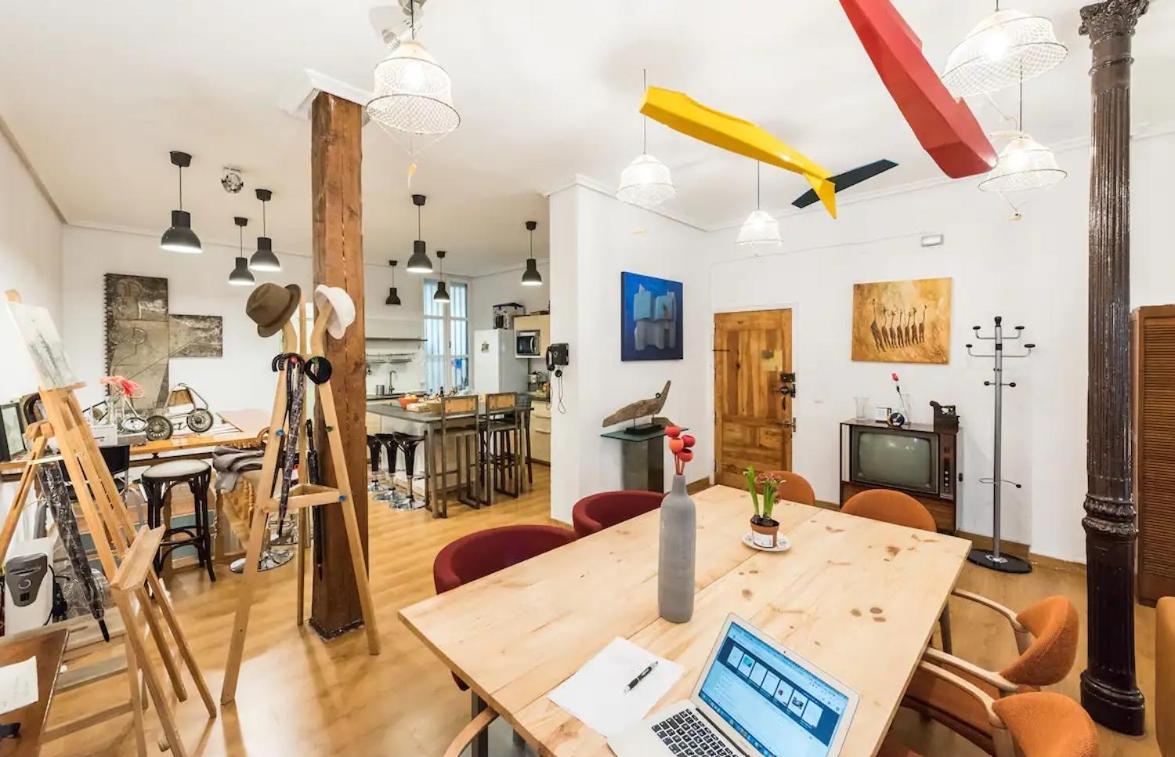 Encomienda Guest House มาดริด ภายนอก รูปภาพ